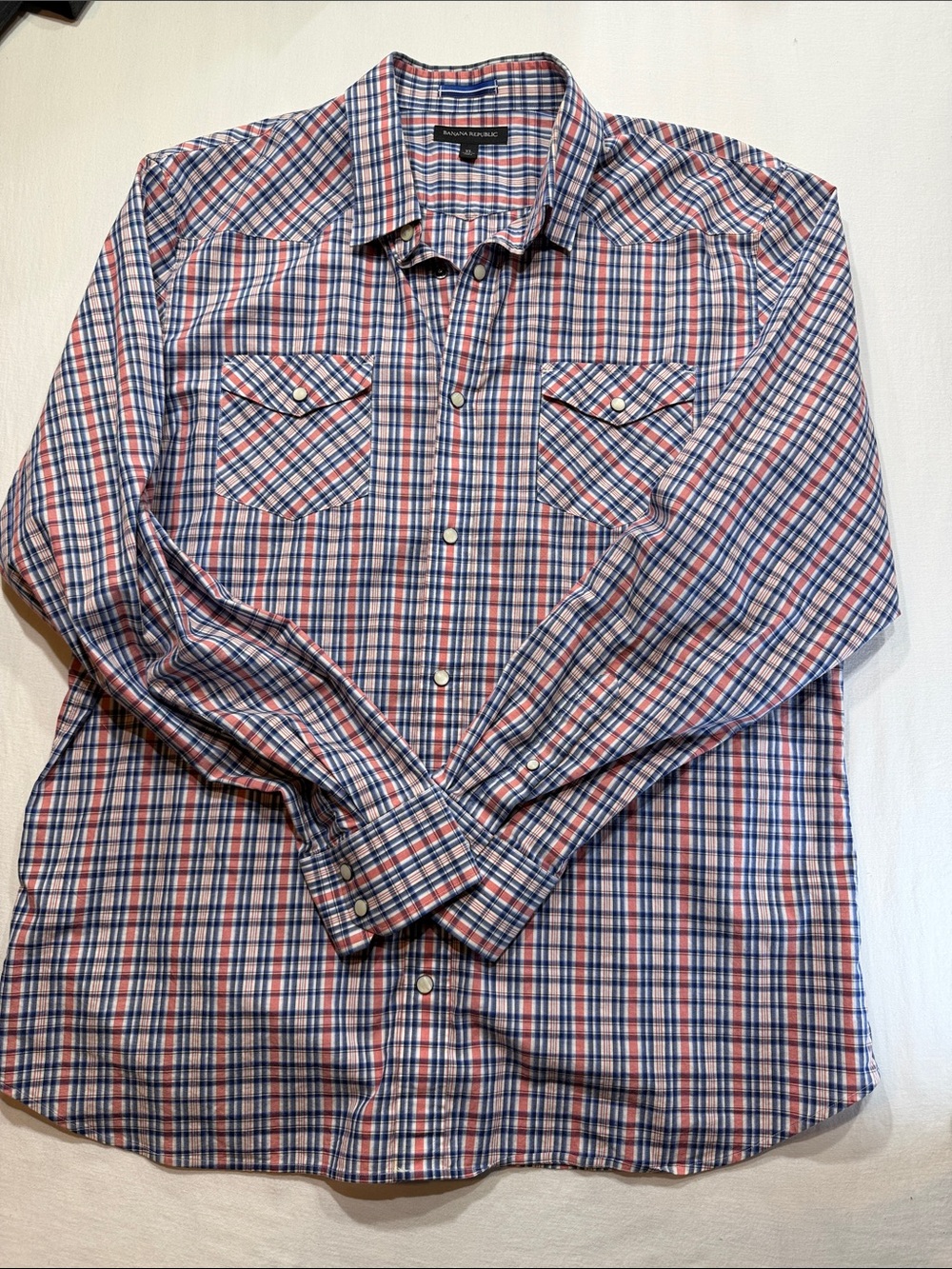 Banana Republic Men’s Plaid Western Snap Shirt Red White Blue Long Sleeve